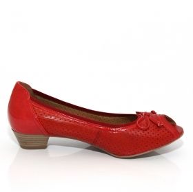 Червени маркови обувки Каприз 