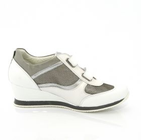 Дишащи Дамски обувки GEOX на платформа - сребристи