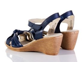 Немски Дамски сандали на платформа CAPRICE 9-28380-20 - сини