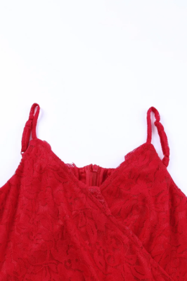Дамска дантелена рокля с тънки презрамки, Червена