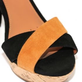 GEOX high heel sandals(black)