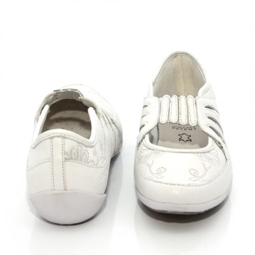 Обувки  GEOX - бели