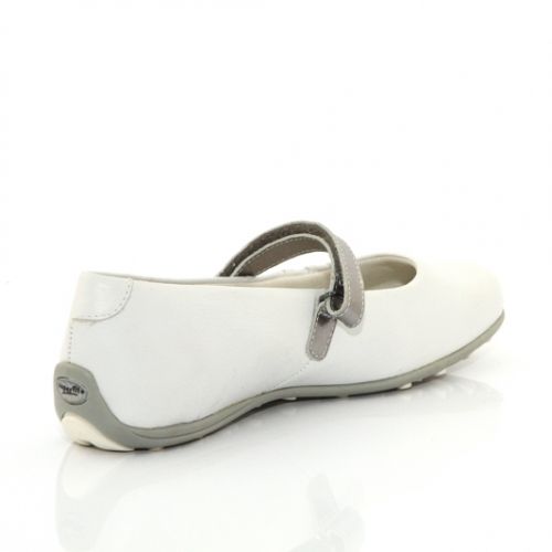 Бели балерини Superfit 6-00149-51