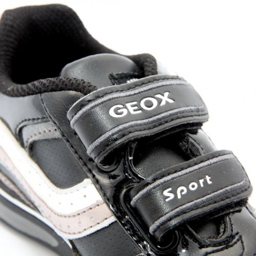 Дишащи Детски обувки GEOX J03F9B 05402 C9999 - черни