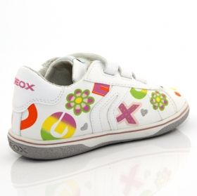 Обувки за прохождащи  GEOX - бели с розово