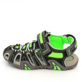 Зелени сандали за момче със лепки