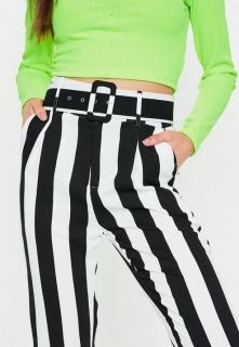 Раиран пaнталон с колан - бяло/черно
