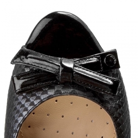 Women's Leather Shoes GEOX D FRAGR. SP. D62P7C 0RZHH C9999