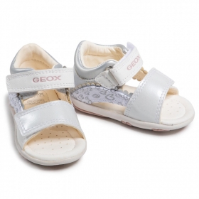 Бебешки сандали със затворена пета GEOX NICELY B1538A 010AJ C0007, Бели