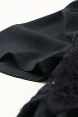 Дамска блуза с къси ръкави и дантелен гръб, Черна