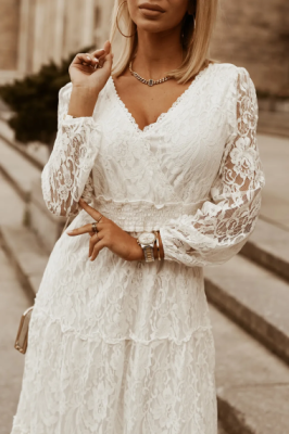 Дамска дълга дантелена рокля с дълъг ръкав, Бяла